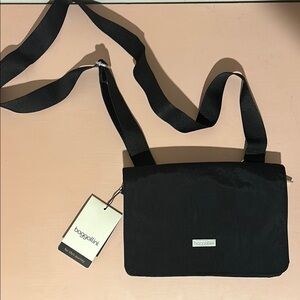 Baggallini Black Crossbody Bag